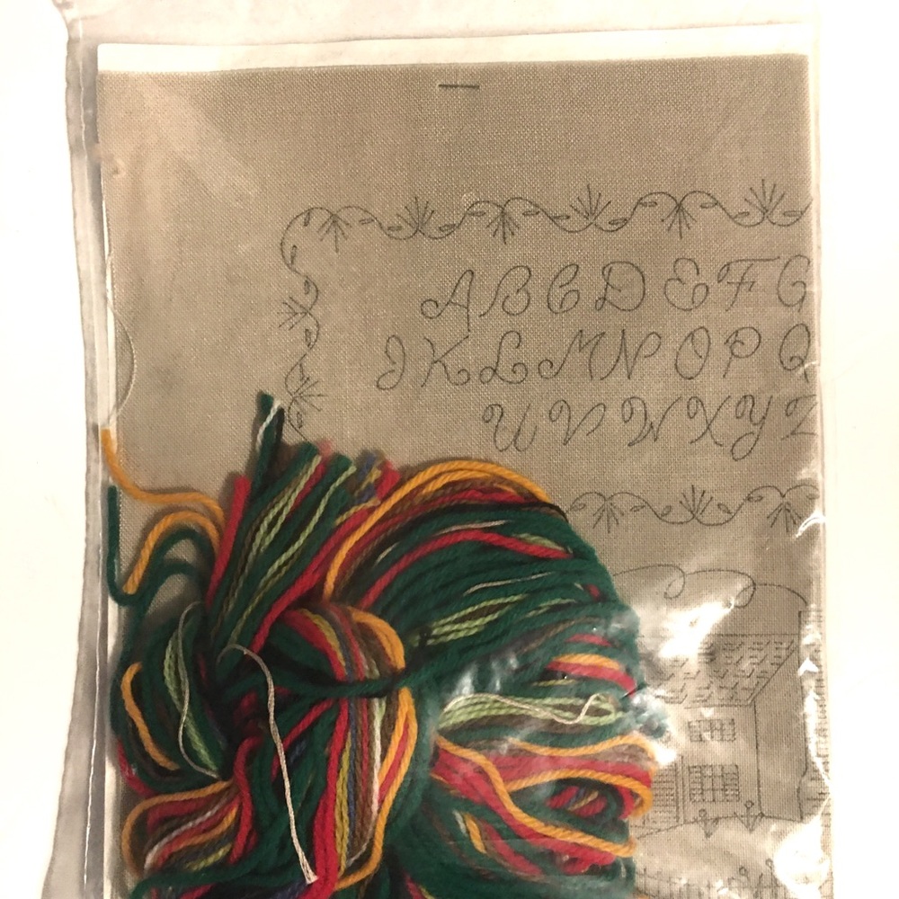 Creative Stitchery Sampler Kit - Picture 2 of 2